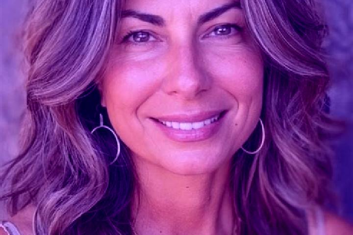 Violet, 38, a brunette grey-eyed middle eastern companion based in Shirgaon. Offering BDSM, Duos, OWO, Deep French Kissing. Available for incall and outcall,...