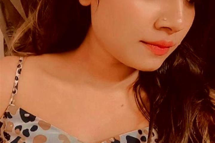 Violet, 38 — Escort in Kolkata, India