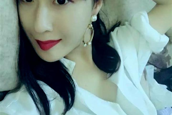 Violet, 38 — Escort in Tongchuan, China