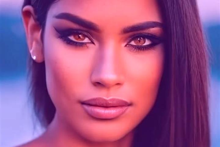 Violet, 39, a dark blonde dark-eyed latina companion based in Echapora. Offering Dinner Date, CIM, 69. Available for incall and outcall, overnight bookings a...