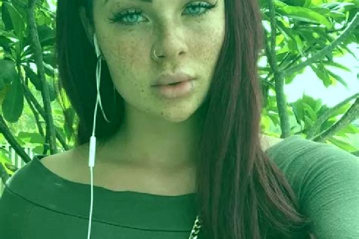 Violet, 39, a red dark-eyed slavic companion based in Villa Emiliano Zapata (Extoraz). Offering A-Level, Striptease, Massage, Overnight. Available for incall...