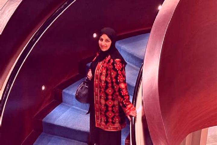 Violet, 39 — Escort in Afshan, Iran
