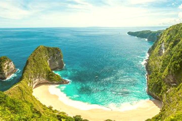 Violet, 39 — Escort in Kadulomber, Indonesia