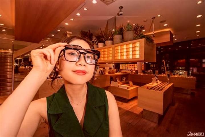 Violet, 39 — Escort in Ximi, China