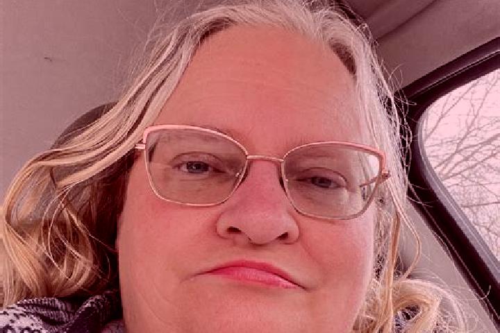 Violet, 39 — Escort in Yadkinville, United States