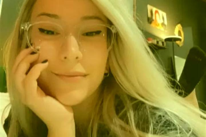 Willow, 20, a blonde grey-eyed mixed companion based in Hadzynka. Offering Dinner Date, Overnight, Erotic Massage, GFE. Available for incall and outcall, ove...