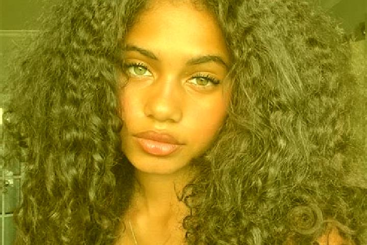 Willow, 20, a chestnut blue-eyed ebony companion based in Oberelsbach. Offering GFE, Couples, Travel Companion, Dinner Date, Duos. Available for incall and o...