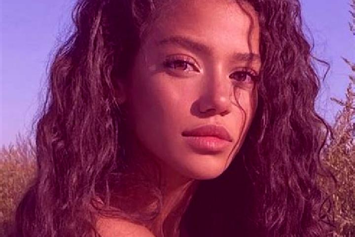 Willow, 21, a black brown-eyed latina companion based in Gandiaye. Offering Overnight, A-Level, Fetish. Available for incall and outcall, overnight bookings ...