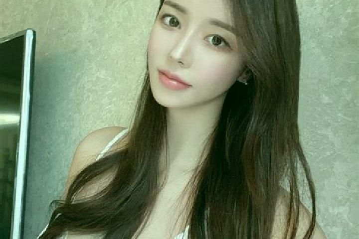 Willow, 21 — Escort in Hudi, China