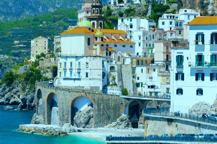 Willow, 22 — Escort in Chienes, Italy