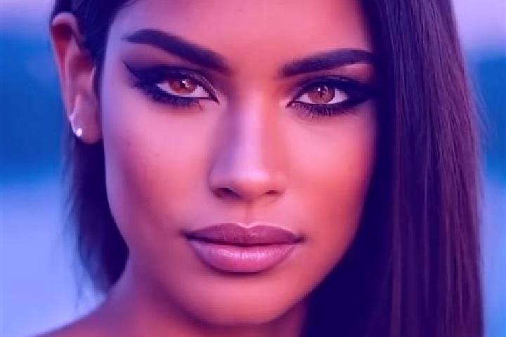 Willow, 23, a black amber-eyed latina companion based in Bronson. Offering OWO, Travel Companion, Tantra. Available for incall and outcall, overnight booking...