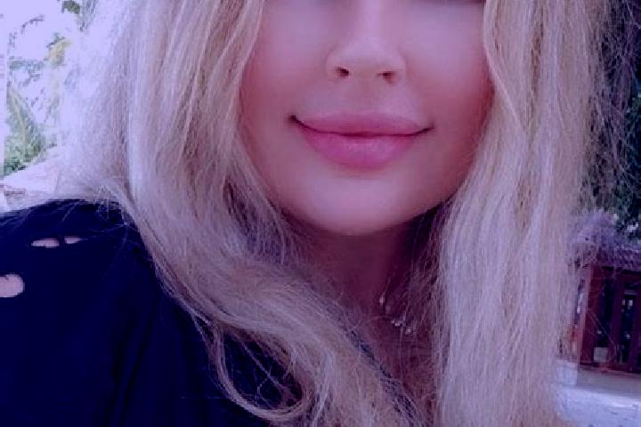 Willow, 23, a blonde dark-eyed ebony companion based in Muara Tebo. Offering Tantra, Massage, GFE, BDSM, Duos. Available for incall and outcall, overnight bo...