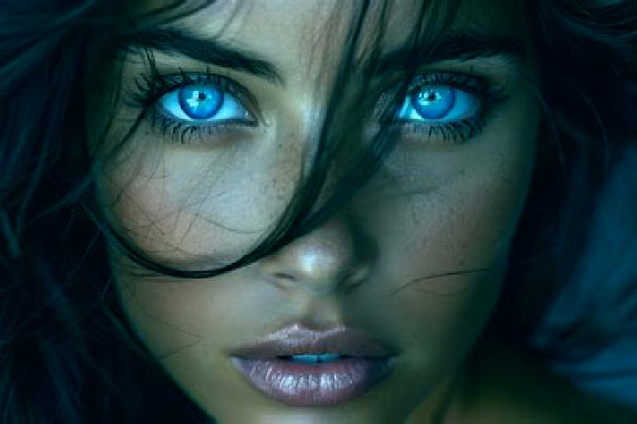 Willow, 23, a chestnut blue-eyed latina companion based in Sancrox. Offering BDSM, Roleplay, Overnight, GFE. Available for incall and outcall, overnight book...