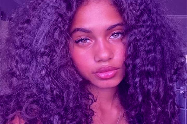 Willow, 23, a red blue-eyed ebony companion based in Myszkow. Offering 69, Overnight, Duos, CIM. Available for incall and outcall, day and evening dates.