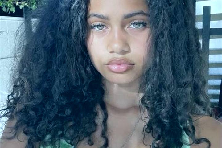 Willow, 24, a black green-eyed mixed companion based in Bol shoye Selo. Offering Dinner Date, A-Level, CIM. Available for incall and outcall, day and evening...