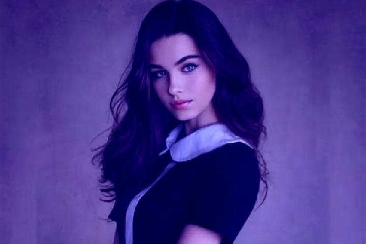 Willow, 24, a brunette amber-eyed slavic companion based in Miaoquan. Offering Erotic Massage, Couples, Girlfriend Experience. Available for incall and outca...