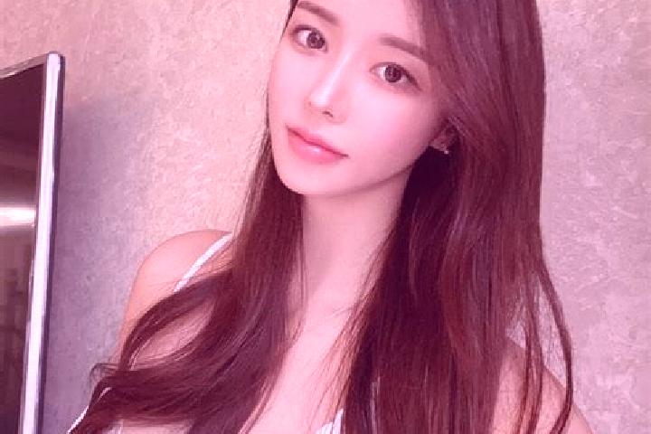 Willow, 24 — Escort in Ceruh, Malaysia