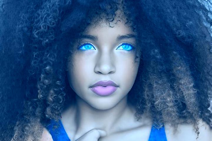 Willow, 25, a black blue-eyed mixed companion based in Sfruz. Offering CIM, Massage, Erotic Massage, Girlfriend Experience, BDSM. Available for incall and ou...