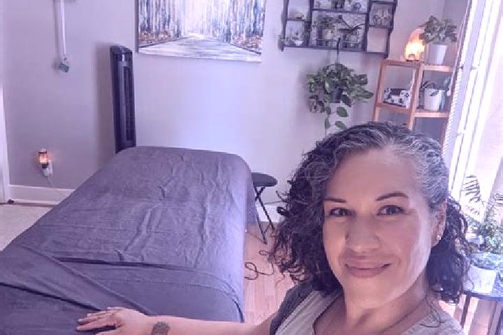 Willow, 25, a brunette brown-eyed caribbean companion based in Kingsthorpe. Offering A-Level, Couples, Travel Companion, Massage. Available for incall and ou...