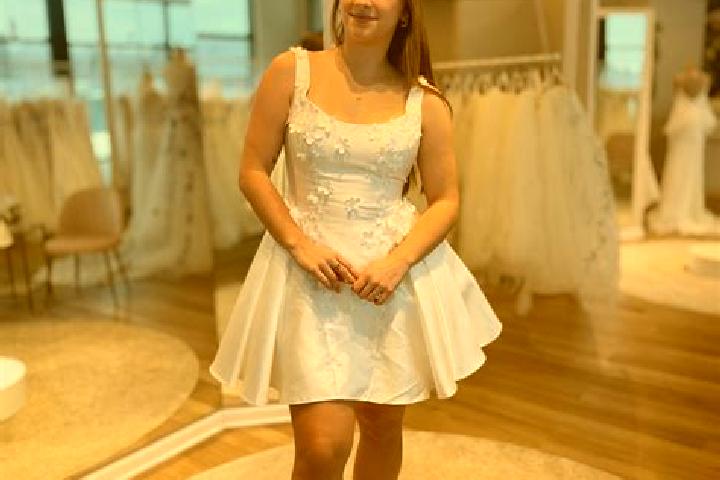 Willow, 25 — Escort in Komyshi, Ukraine