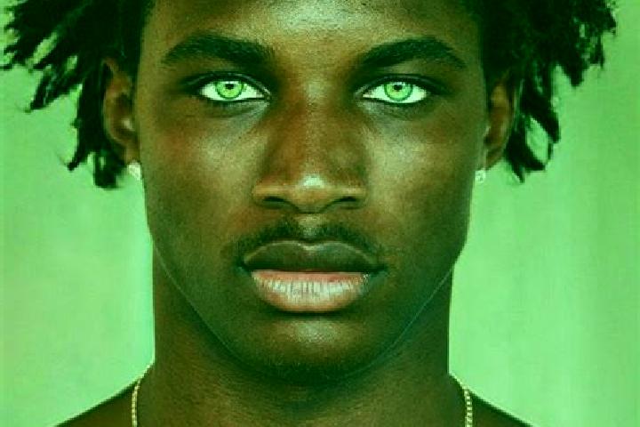 Willow, 26, a black green-eyed caucasian companion based in Nova Sloboda. Offering BDSM, Roleplay. Available for incall and outcall, overnight bookings avail...