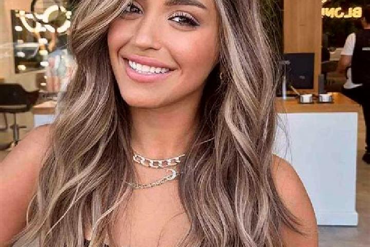 Willow, 26, a dark blonde brown-eyed latina companion based in Ntoke. Offering CIM, Roleplay, Tantra. Available for incall and outcall, day and evening dates.