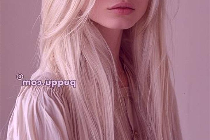 Willow, 26, a platinum blonde blue-eyed mediterranean companion based in Manganitu. Offering OWO, Tantra, Fetish. Available for incall and outcall, overnight...