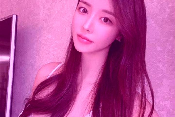 Willow, 26 — Escort in Misawa, Japan