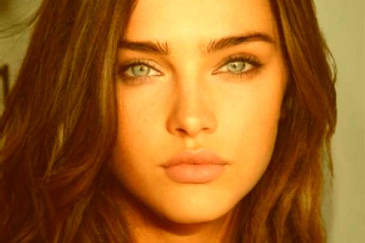 Willow, 27, a black amber-eyed slavic companion based in Sammichele di Bari. Offering Domination, Deep French Kissing, CIM, A-Level, Massage. Available for i...