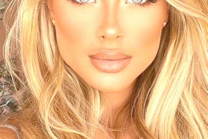 Willow, 27, a dark blonde hazel-eyed latina companion based in Aguas Buenas. Offering 69, Couples, Striptease, CIM, Deep French Kissing. Available for incall...