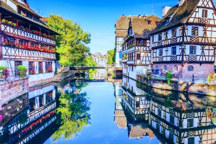 Willow, 27 — Escort in Barisis, France