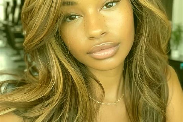 Willow, 28, a dark blonde brown-eyed mixed companion based in Guranteng. Offering Striptease, Massage, 69, Roleplay, Couples. Available for incall and outcal...