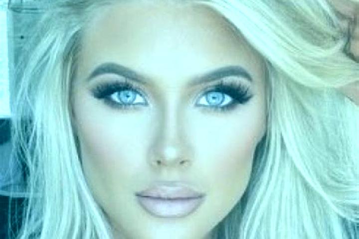Willow, 28, a platinum blonde amber-eyed mixed companion based in Crehen. Offering Deep French Kissing, Massage, OWO. Available for incall and outcall, overn...