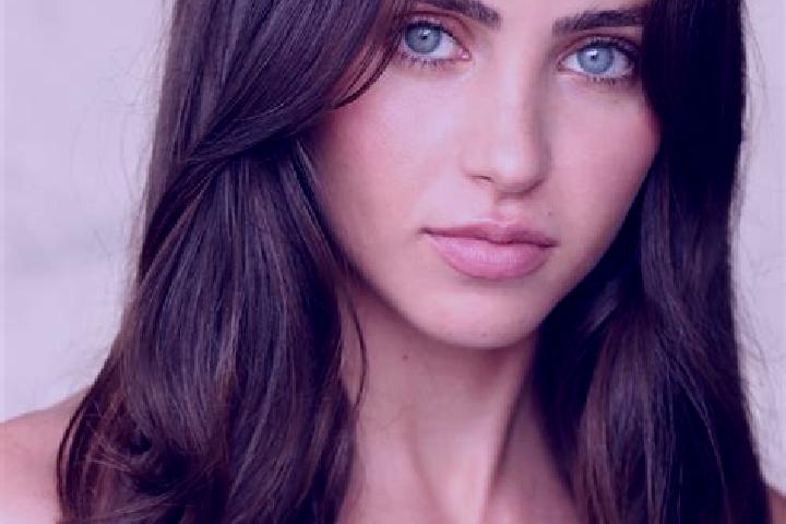 Willow, 29, a chestnut brown-eyed indian companion based in Lesneven. Offering Striptease, Fetish, Overnight, OWO. Available for incall and outcall, day and ...