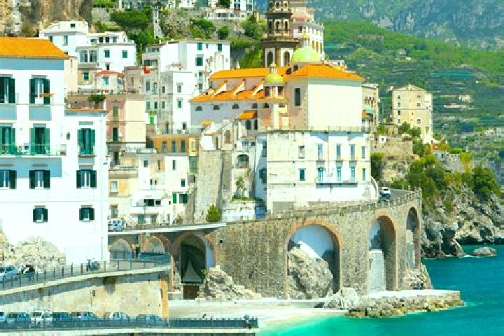 Willow, 29 — Escort in Commessaggio, Italy