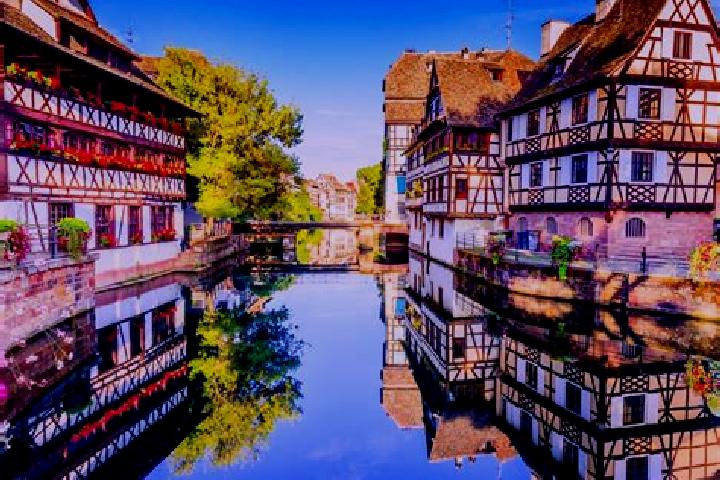 Willow, 30 — Escort in Hambers, France