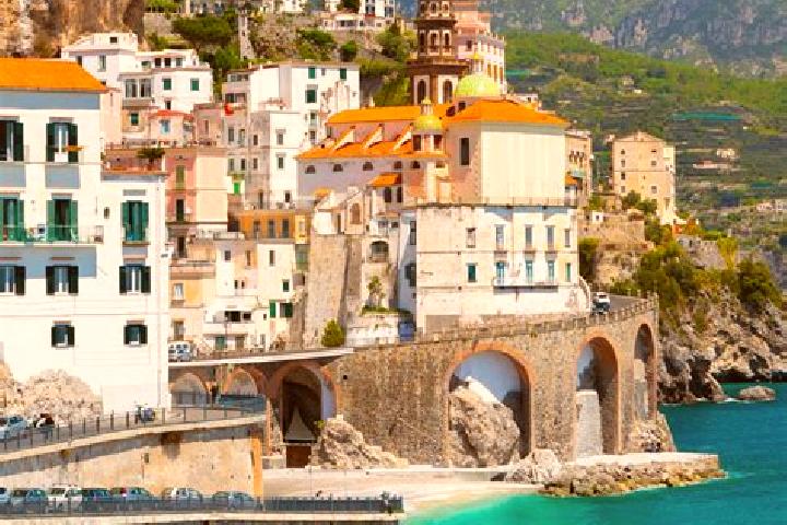 Willow, 30 — Escort in Onano, Italy