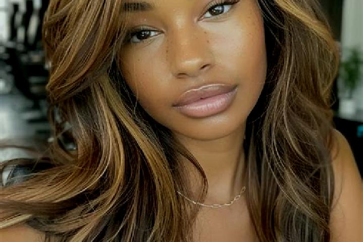 Willow, 31, a dark blonde dark-eyed mixed companion based in Liuboml. Offering Travel Companion, Domination, Massage. Available for incall and outcall, day a...
