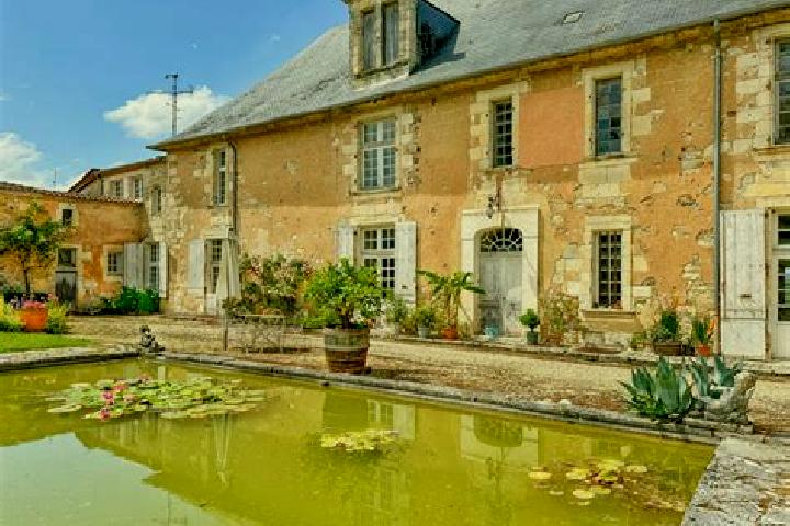 Willow, 31 — Escort in Le Coudray, France