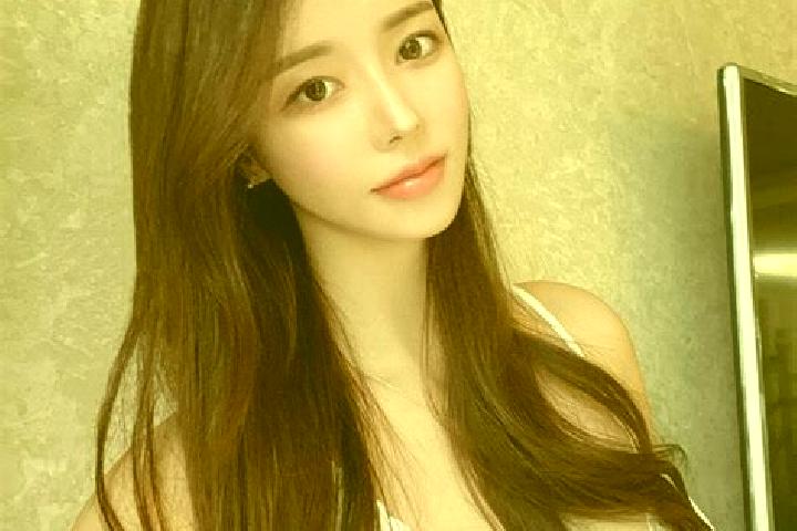 Willow, 31 — Escort in Liujie, China