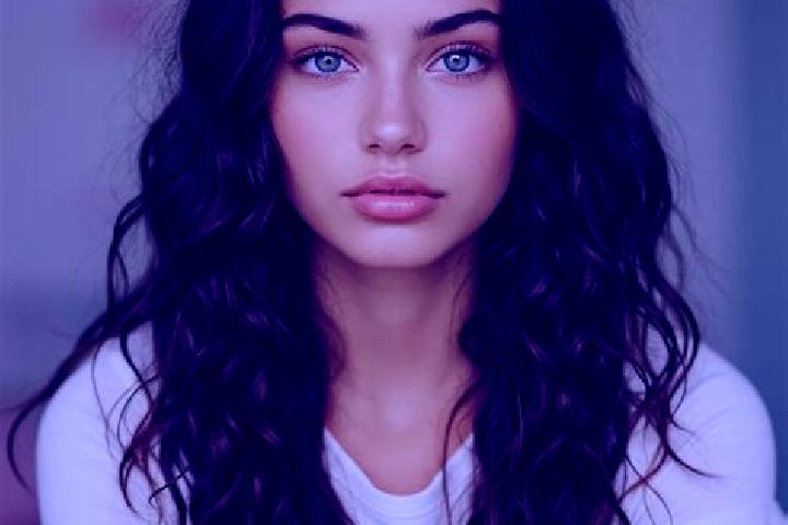 Willow, 32, a auburn amber-eyed mediterranean companion based in Penobscot. Offering BDSM, Duos. Available for incall and outcall, overnight bookings available.