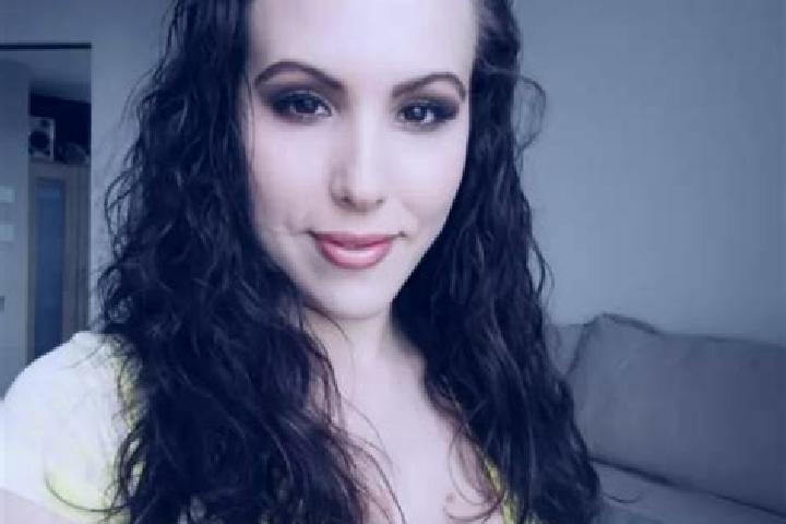 Willow, 32, a brunette amber-eyed ebony companion based in San Juan Bautista Valle Nacional. Offering A-Level, CIM, Deep French Kissing. Available for incall...