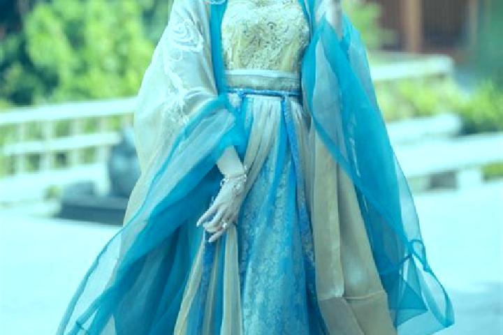 Willow, 34 — Escort in Zhongyi, China