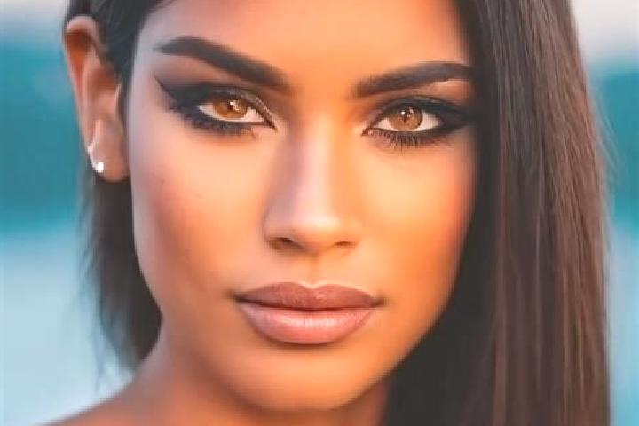 Willow, 35, a chestnut amber-eyed latina companion based in Quibor. Offering Erotic Massage, Overnight, Travel Companion, Striptease. Available for incall an...