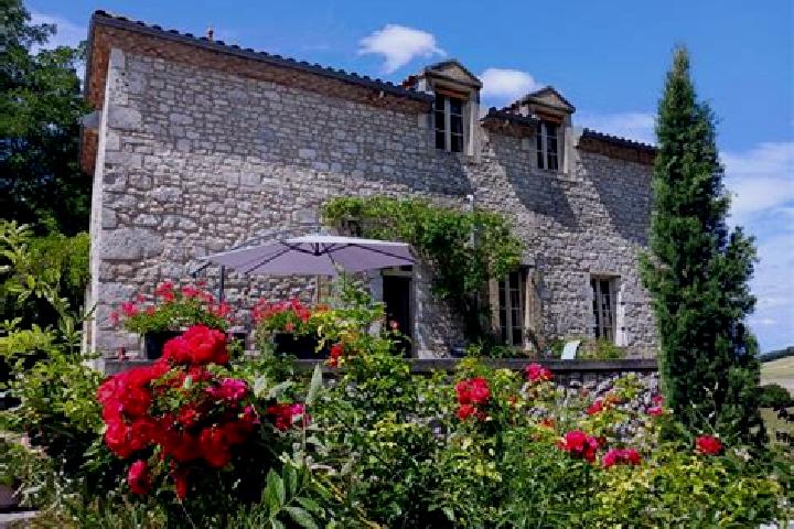 Willow, 35 — Escort in Montaut, France
