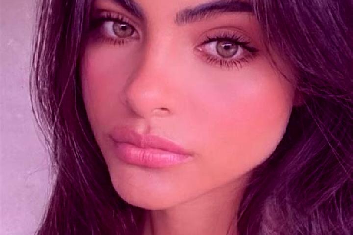 Willow, 36, a dark blonde dark-eyed indian companion based in Saint-Severin. Offering Massage, Overnight, BDSM, Couples. Available for incall and outcall, ov...