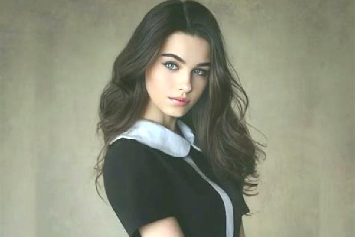 Willow, 37, a brunette dark-eyed slavic companion based in Niederfischbach. Offering Deep French Kissing, Domination, Party Girl, OWO. Available for incall a...