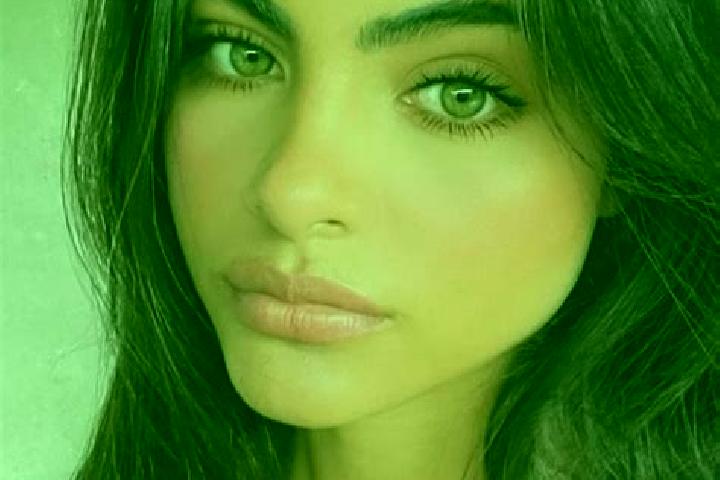 Willow, 37, a chestnut dark-eyed indian companion based in Hantang. Offering Couples, Roleplay, 69, Tantra, BDSM. Available for incall and outcall, day and e...