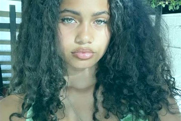 Willow, 37, a chestnut green-eyed mixed companion based in Kolu Deh. Offering Overnight, BDSM, Fetish, Party Girl, Dinner Date. Available for incall and outc...