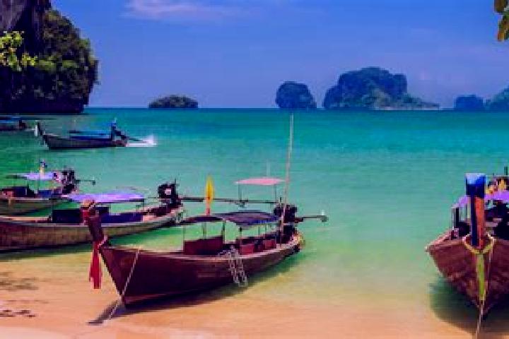 Willow, 37 — Escort in Sa Bot, Thailand
